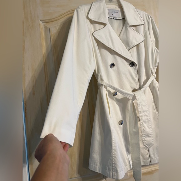 Trench Coat - Picture 5 of 12